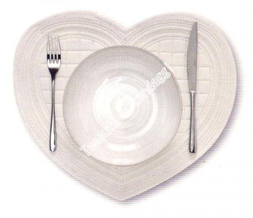 Set 4 sottopiatti bianchi a cuore